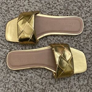 ASOS Design Forty Woven Flat Sandals in Gold